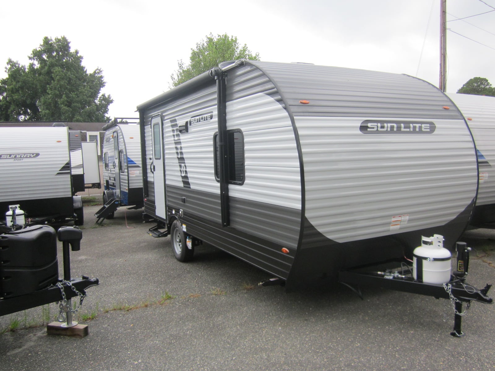 2024 19bh Sun Lite Ltd Gloucester Rv